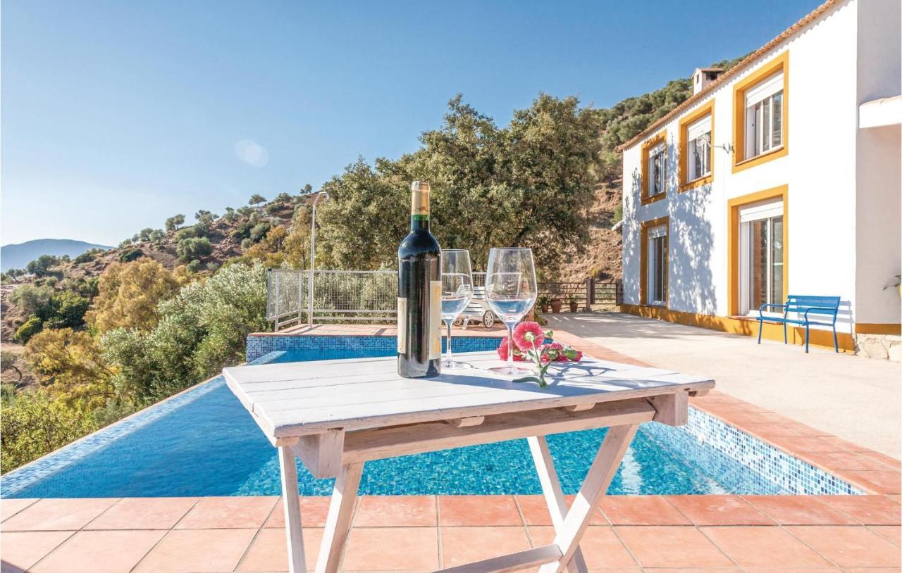 Awesome Home In Cadiz With Swimming Pool Ел Гастор Екстериор снимка