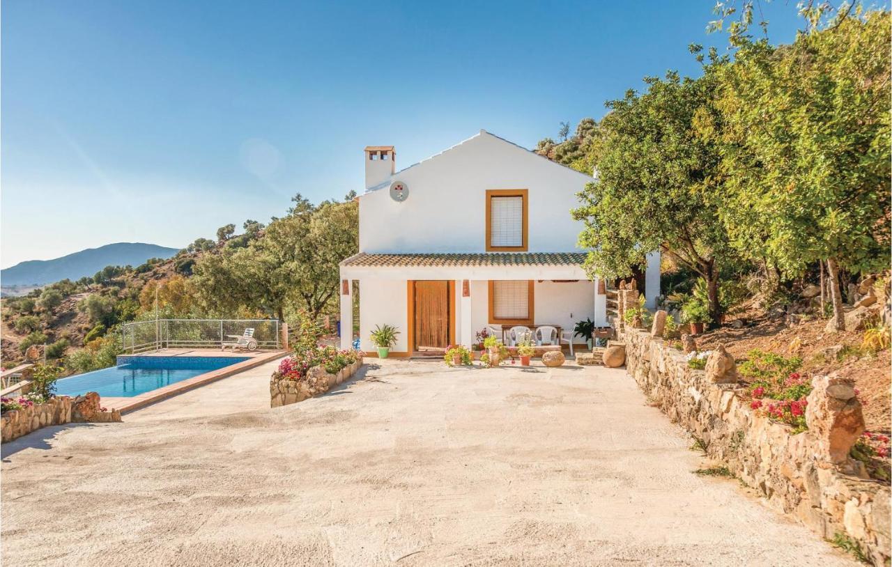 Awesome Home In Cadiz With Swimming Pool Ел Гастор Екстериор снимка